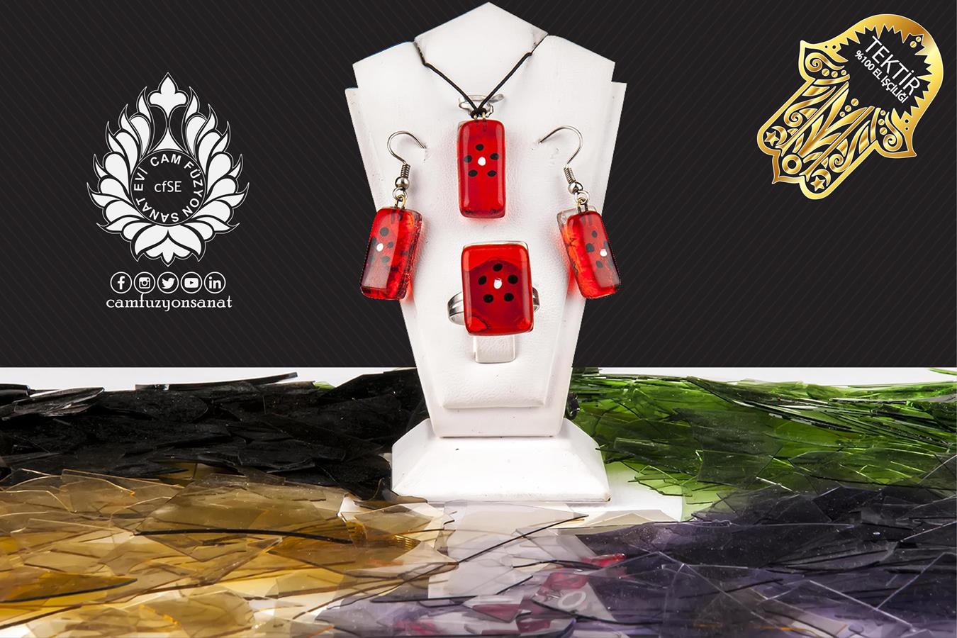 Küpe Kolye Yüzük Seti